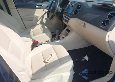 2017 Volkswagen Tiguan 2.0T S из США, поврежденный, VIN WVGBV7AX3HW510135